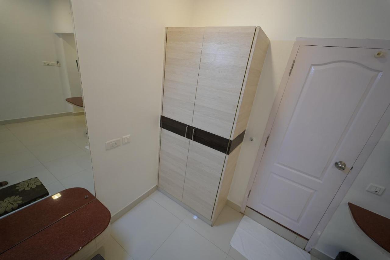 Hotel Palmyra Grand Inn Tirunelveli Buitenkant foto