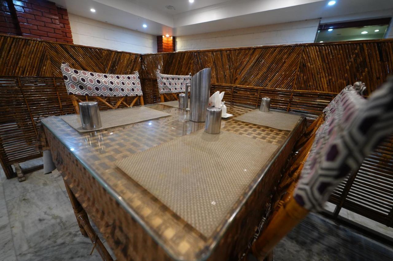 Hotel Palmyra Grand Inn Tirunelveli Buitenkant foto